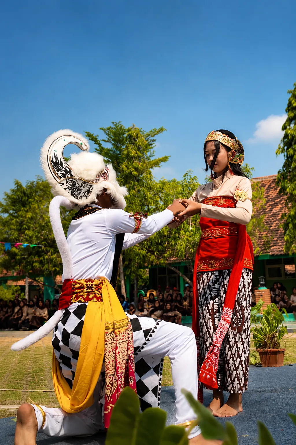 Semarak Kemerdekaan di SMK Negeri 1 Wirosari: Lomba Seru dan Fashion Show Angkat Kearifan Lokal